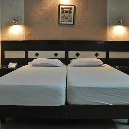 Hotel The Tourist - 1 Min From New Delhi Railway Station Eksteriør billede