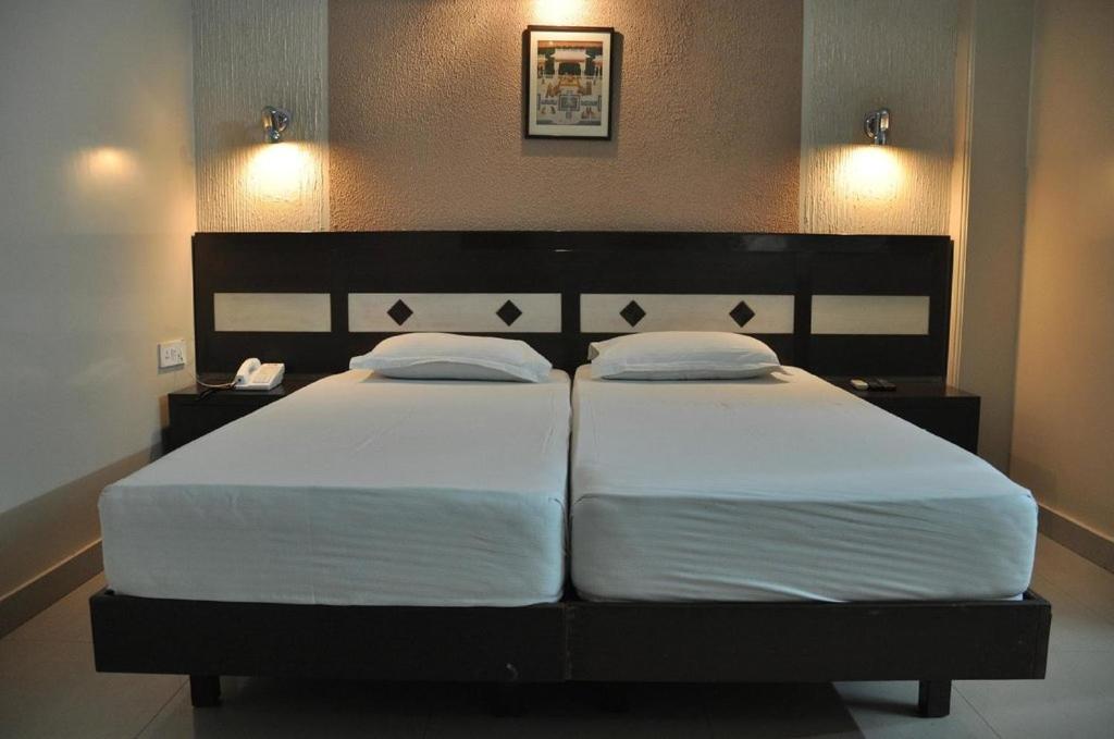 Hotel The Tourist - 1 Min From New Delhi Railway Station Eksteriør billede