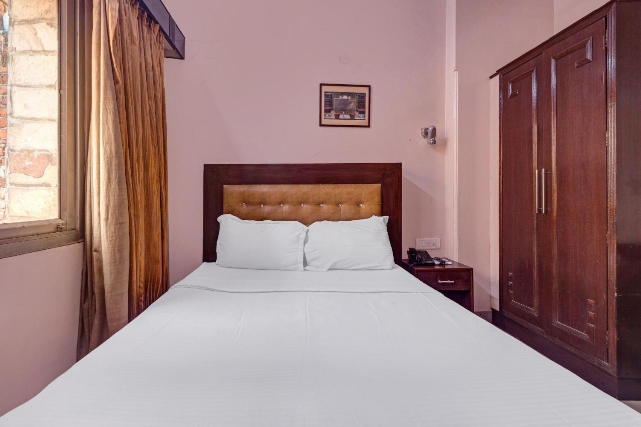 Hotel The Tourist - 1 Min From New Delhi Railway Station Eksteriør billede
